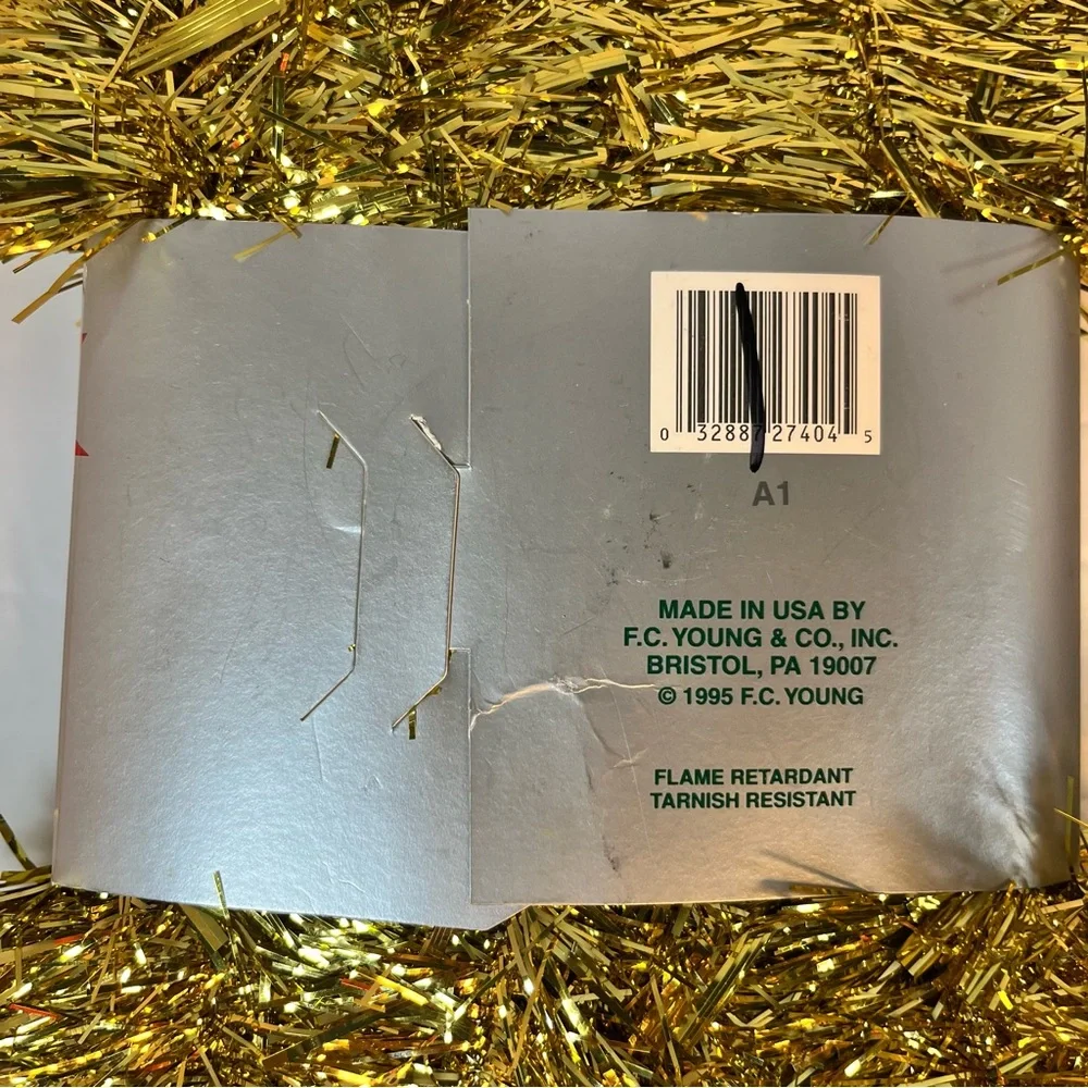 Gold Tinsel Garland‎ - 40 Feet